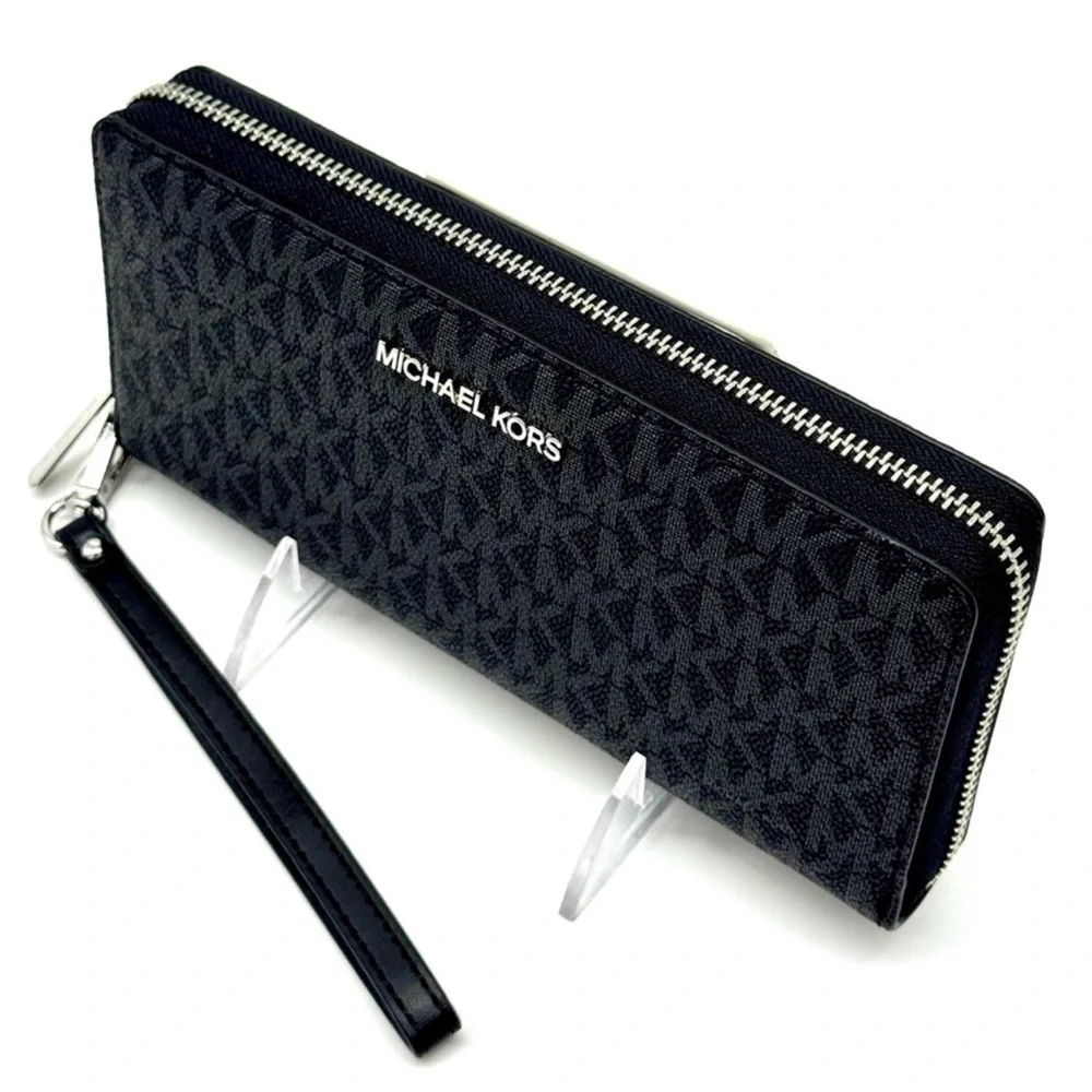 Michael Kors Large Jet Set Travel Signature Continental Wallet Wristlet Black